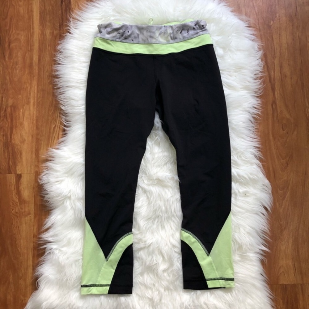 Lululemon black capris with mesh detail 6